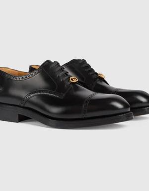Men's lace-up shoe with brogue details