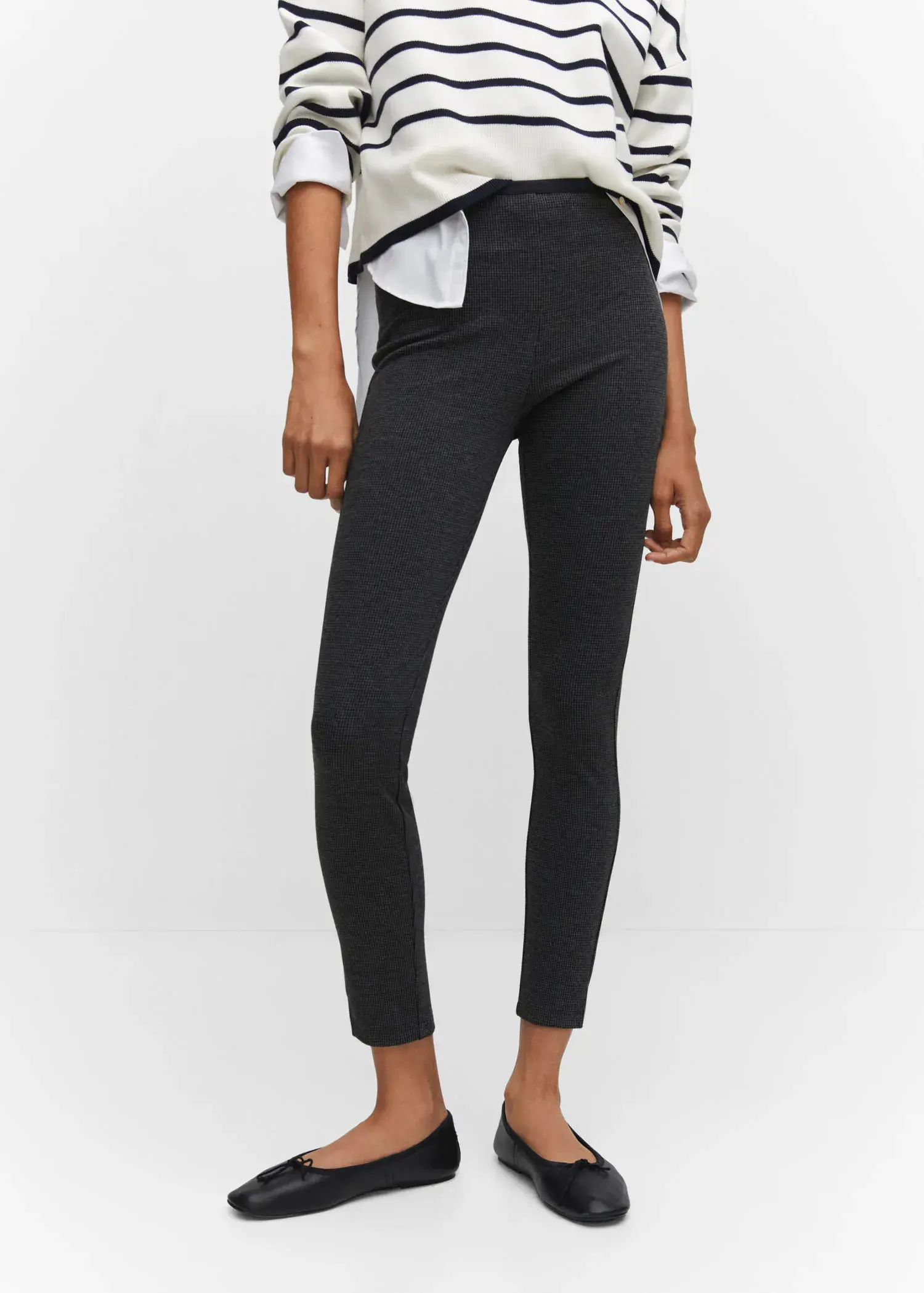 Mango Legging mit hohem Bund. 2