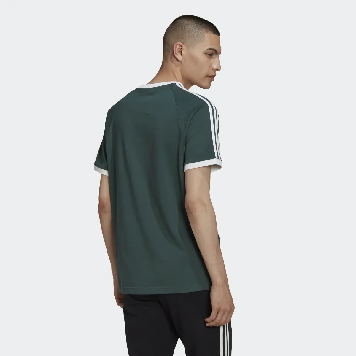 Adidas Adicolor Classics 3-Stripes Tee. 3