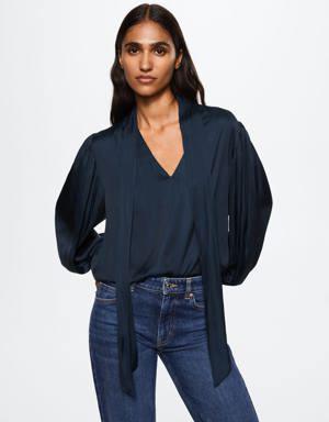 Mango Blusa fluida com laço