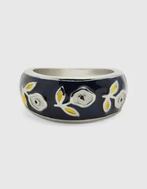 dark blue band ring with white flowers