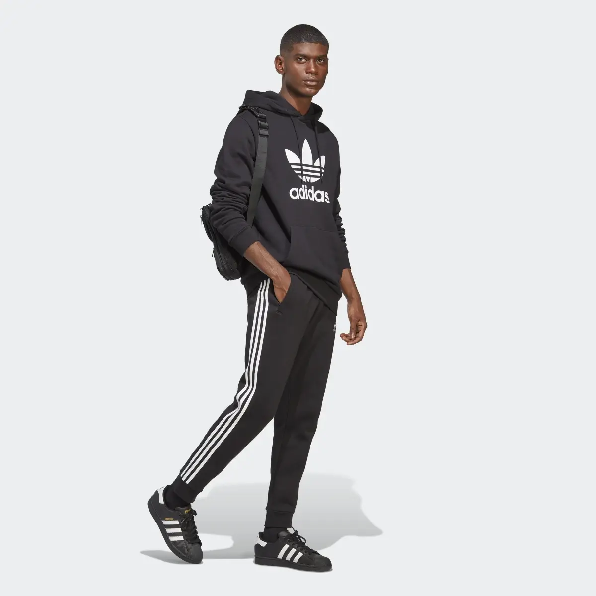 Adidas Adicolor Classics 3-Stripes Pants. 3