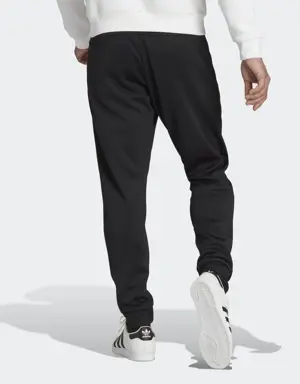 Real Madrid Essentials Trefoil Joggers