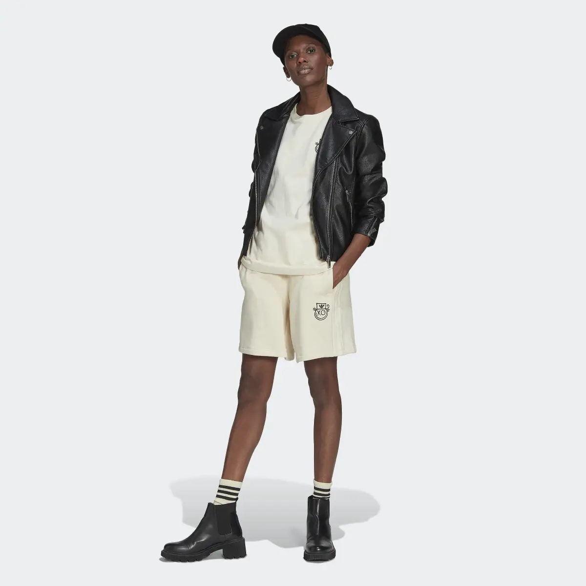 Adidas Originals x André Saraiva Shorts. 3