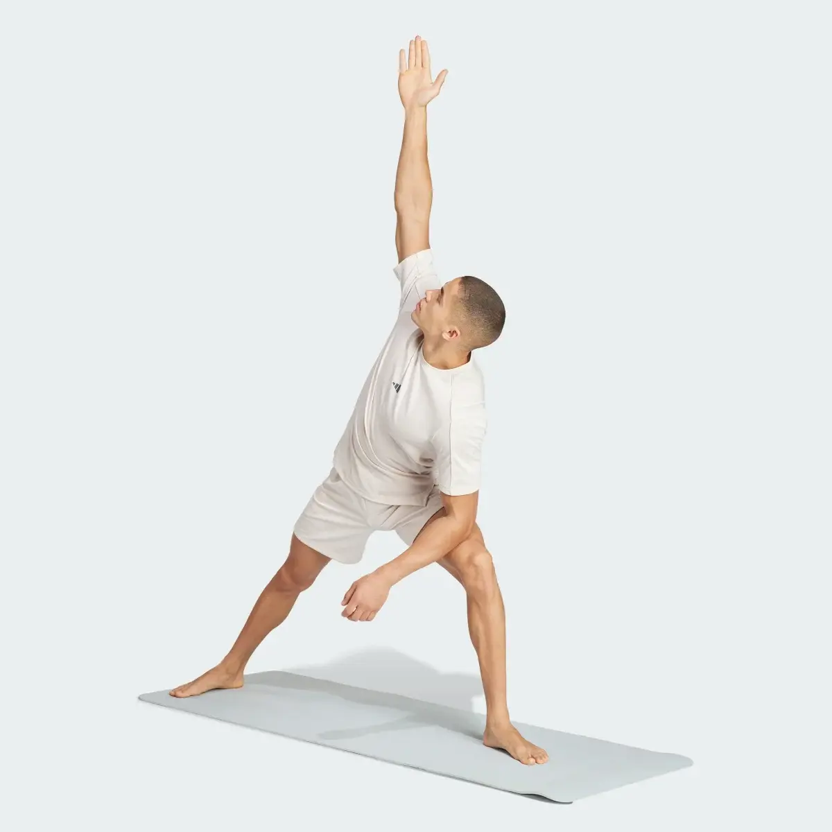 Adidas Pantalón corto Yoga Training. 3
