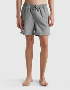 swim trunks in recycled cotton blend