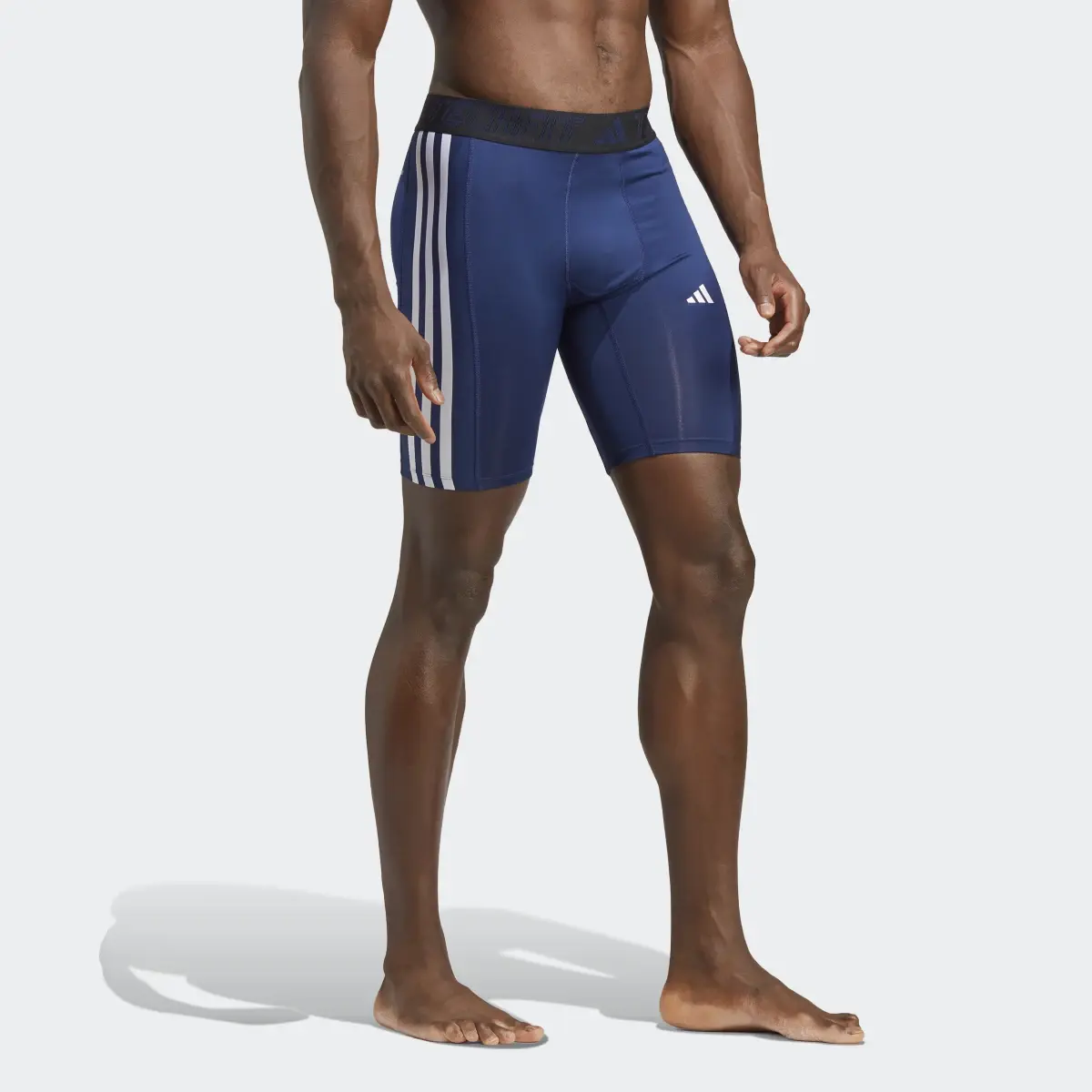 Adidas Tight corti da allenamento Techfit 3-Stripes. 3