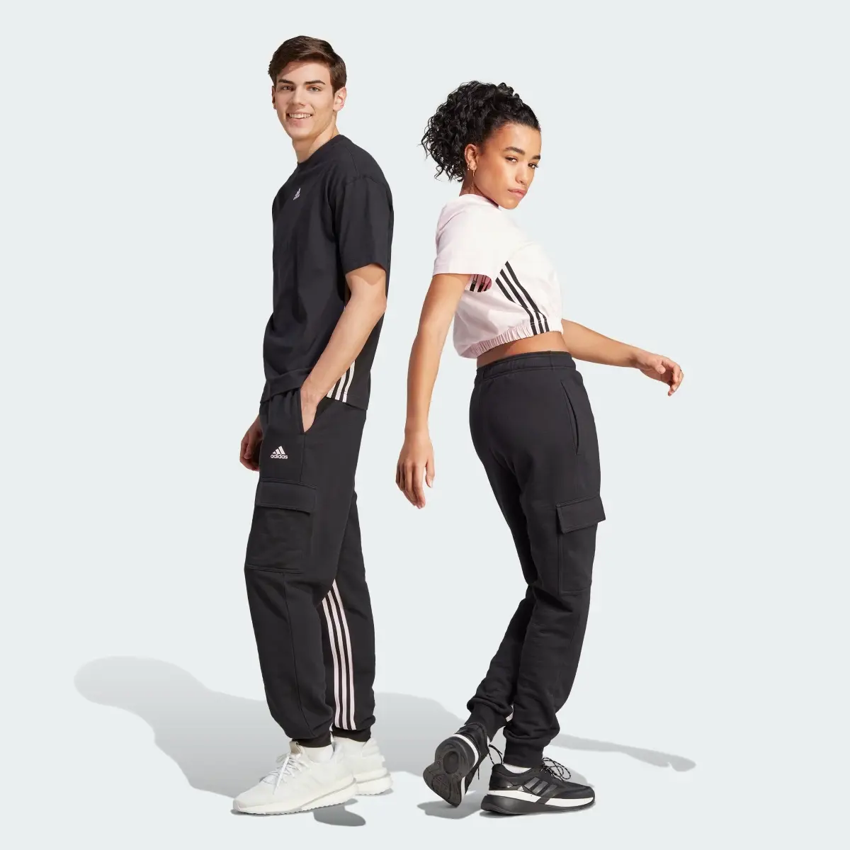 Adidas Pants Cargo Dance Corte Alto 3 Franjas Puños Ajustados. 1