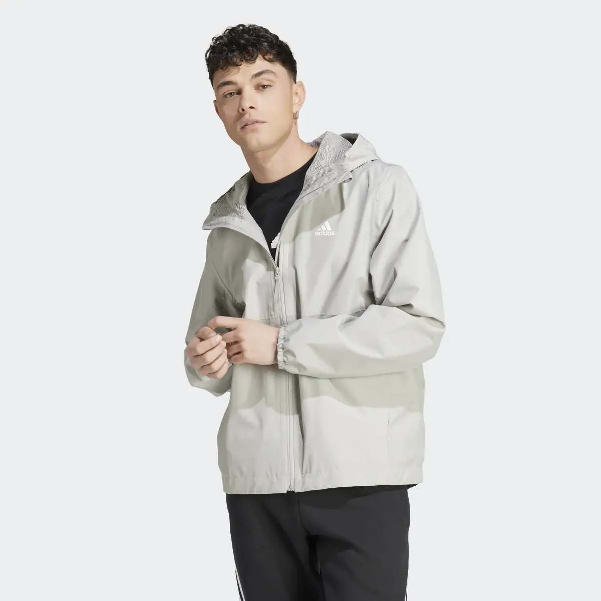 Adidas Essentials RAIN.RDY Jacket. 2