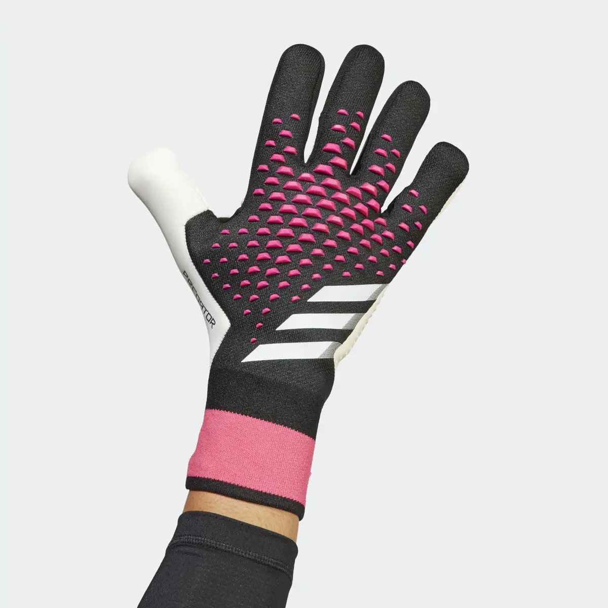 Adidas Predator Pro Promo Goalkeeper Gloves. 1