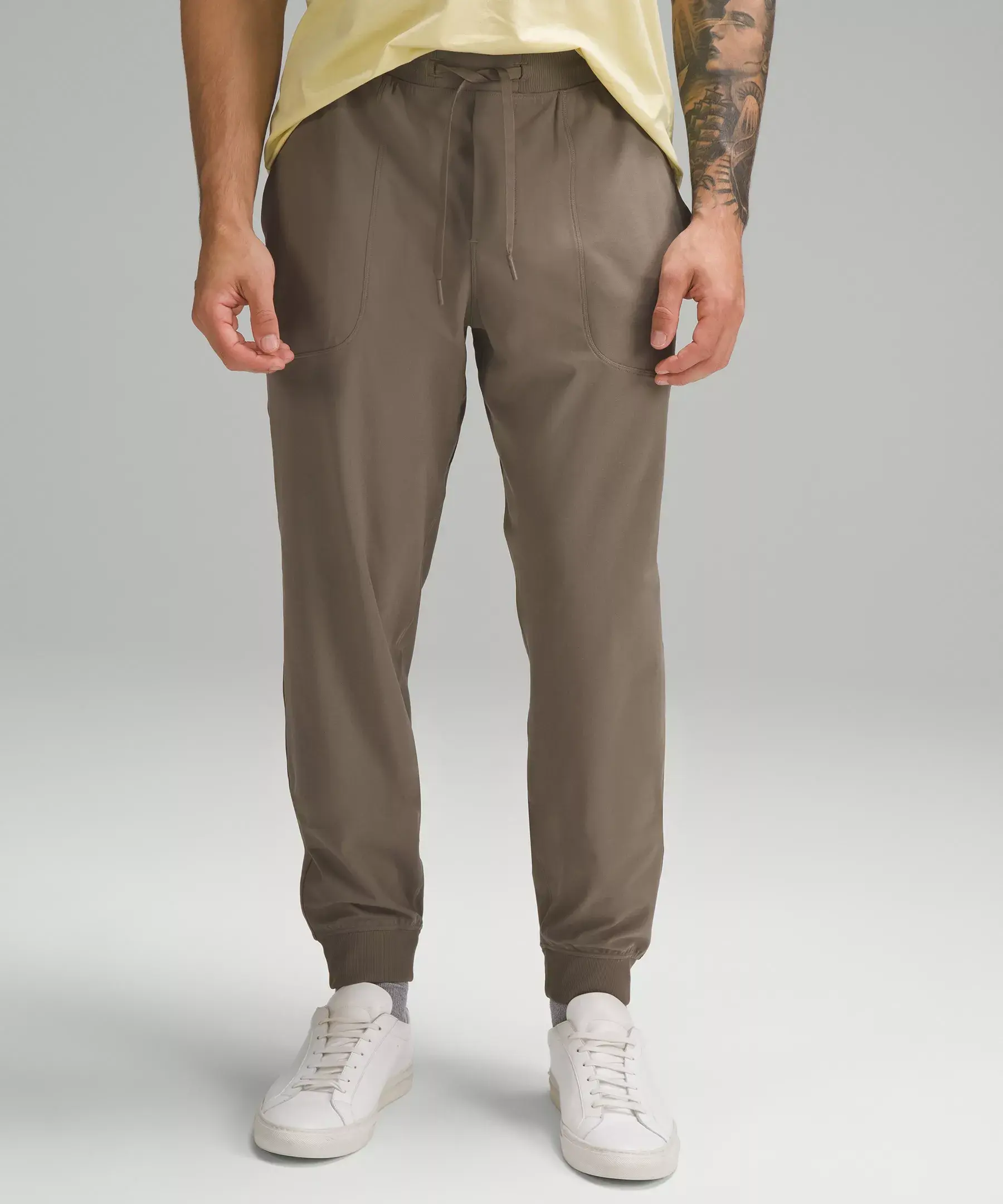 Lululemon ABC Jogger. 1