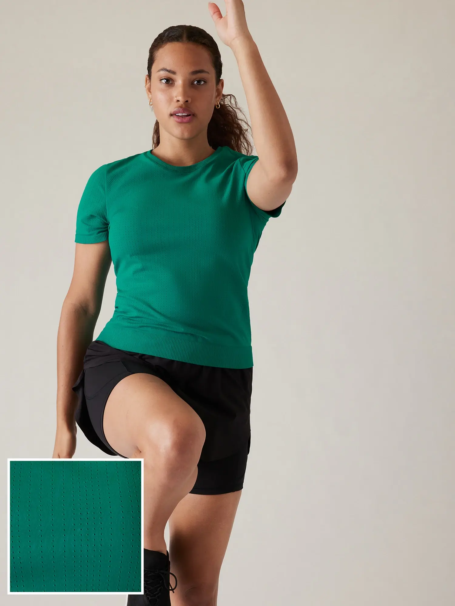 Athleta In Motion Seamless Tee green. 1