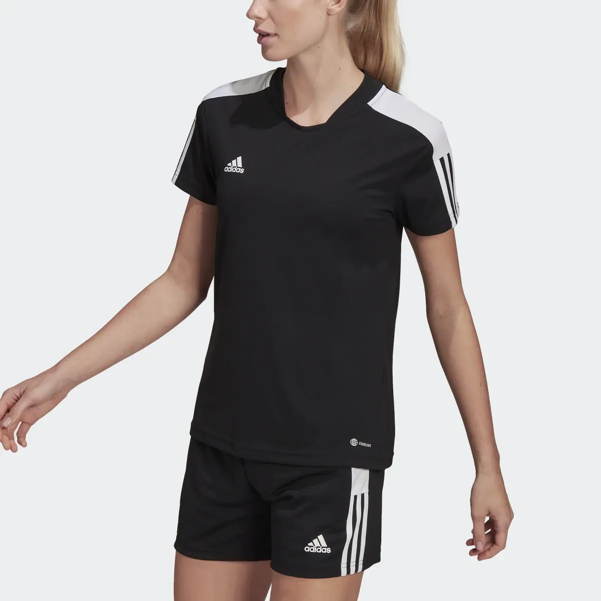 Adidas Tiro Essentials Jersey. 1