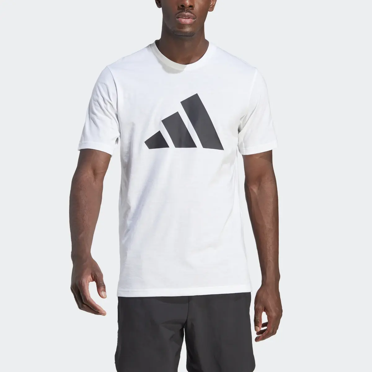 Adidas Camiseta Train Essentials Feelready Logo Training. 1