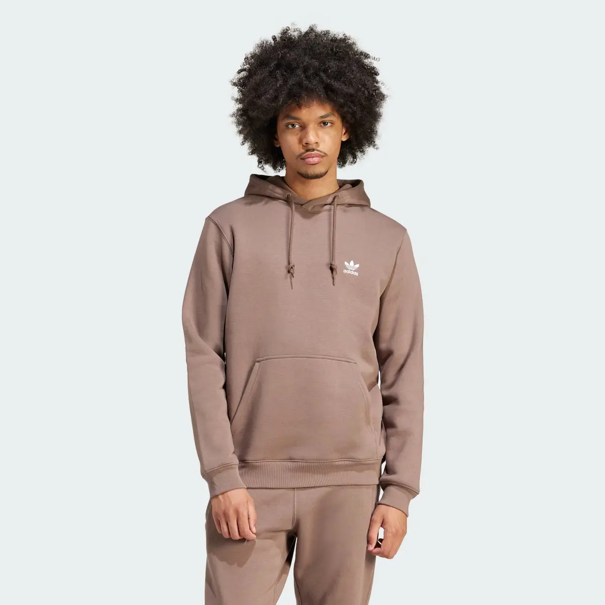 Adidas Trefoil Essentials Hoodie. 2