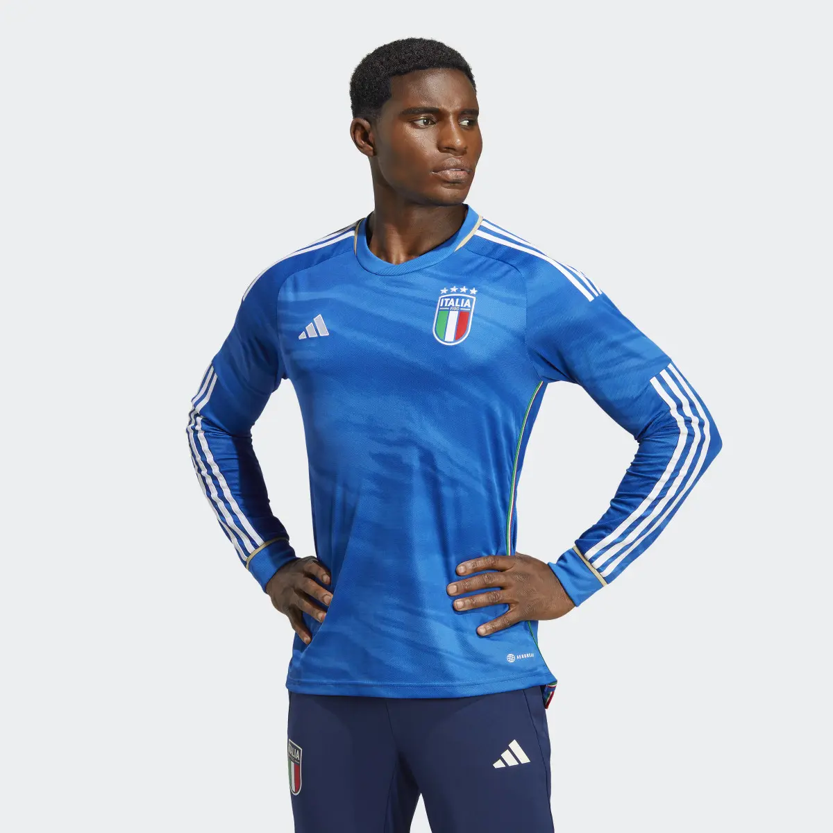 Adidas MAILLOT DOMICILE MANCHES LONGUES ITALIE 2023. 2
