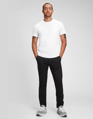 Modern Khakis in Skinny Fit with GapFlex black