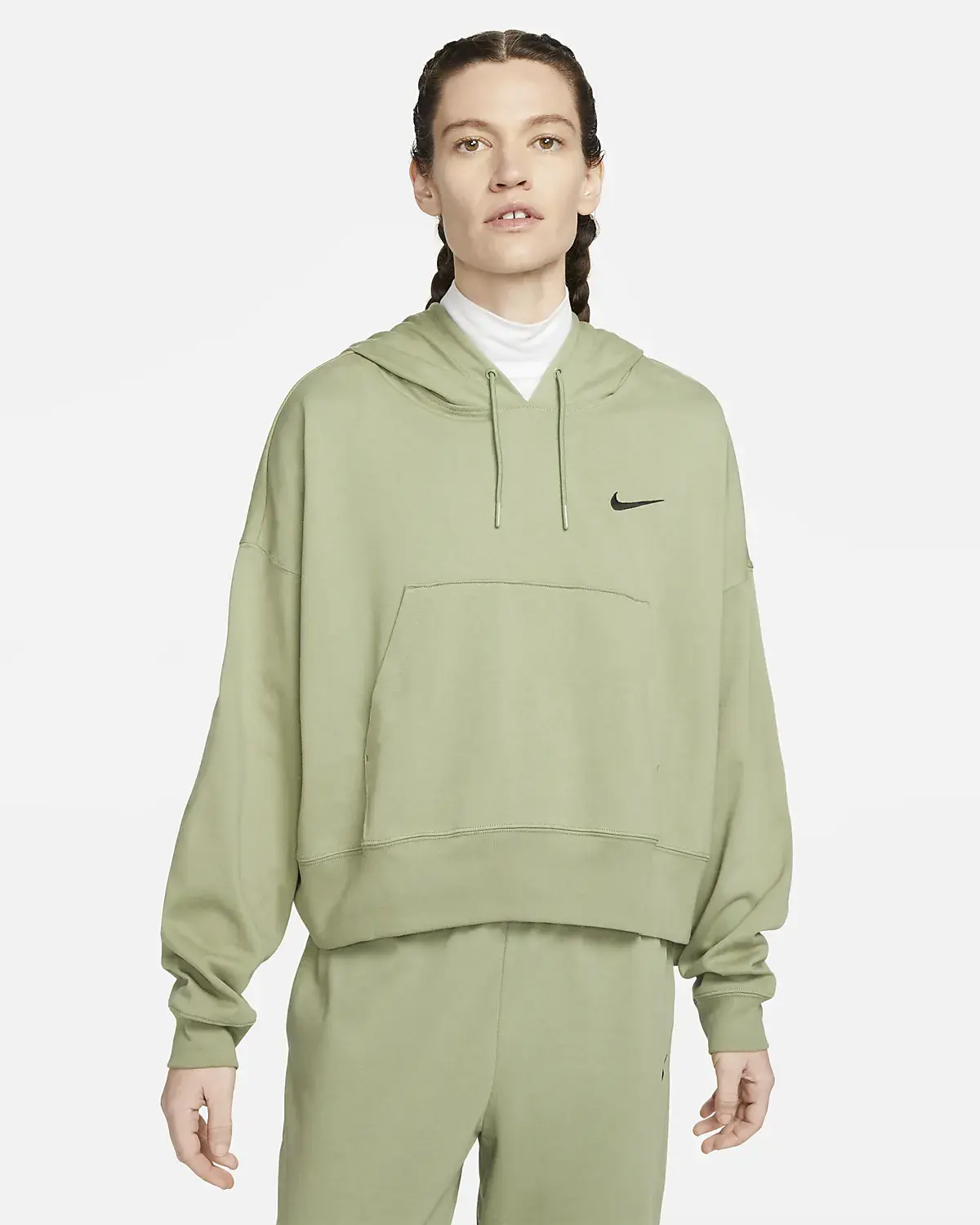 Nike Sportswear. 1