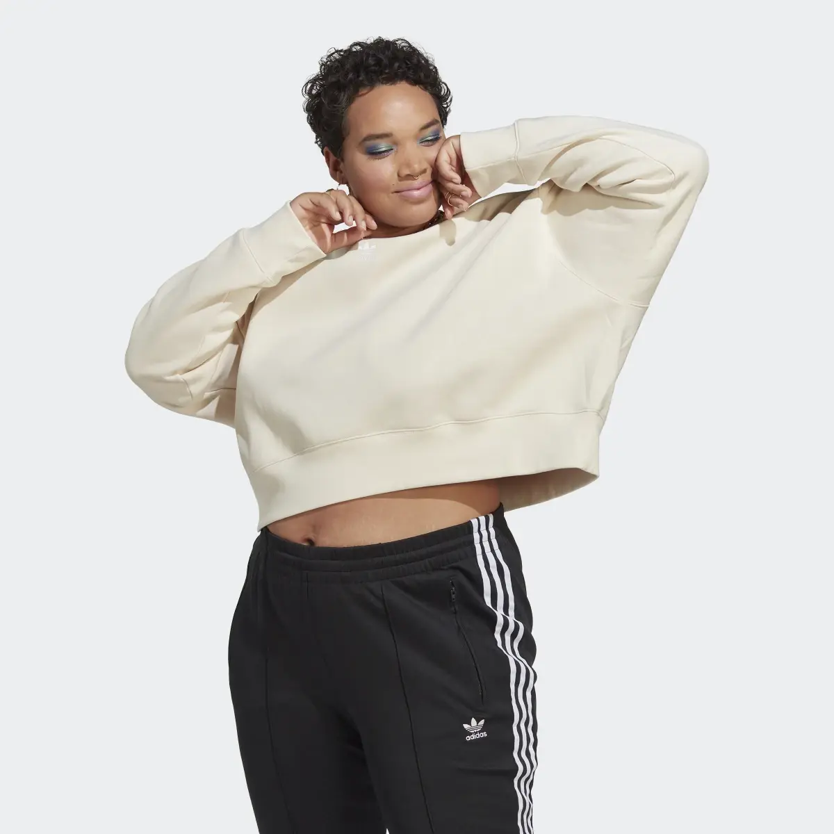 Adidas Adicolor Essentials Crew Sweatshirt (Plus Size). 2
