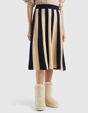midi skirt with vertical stripes