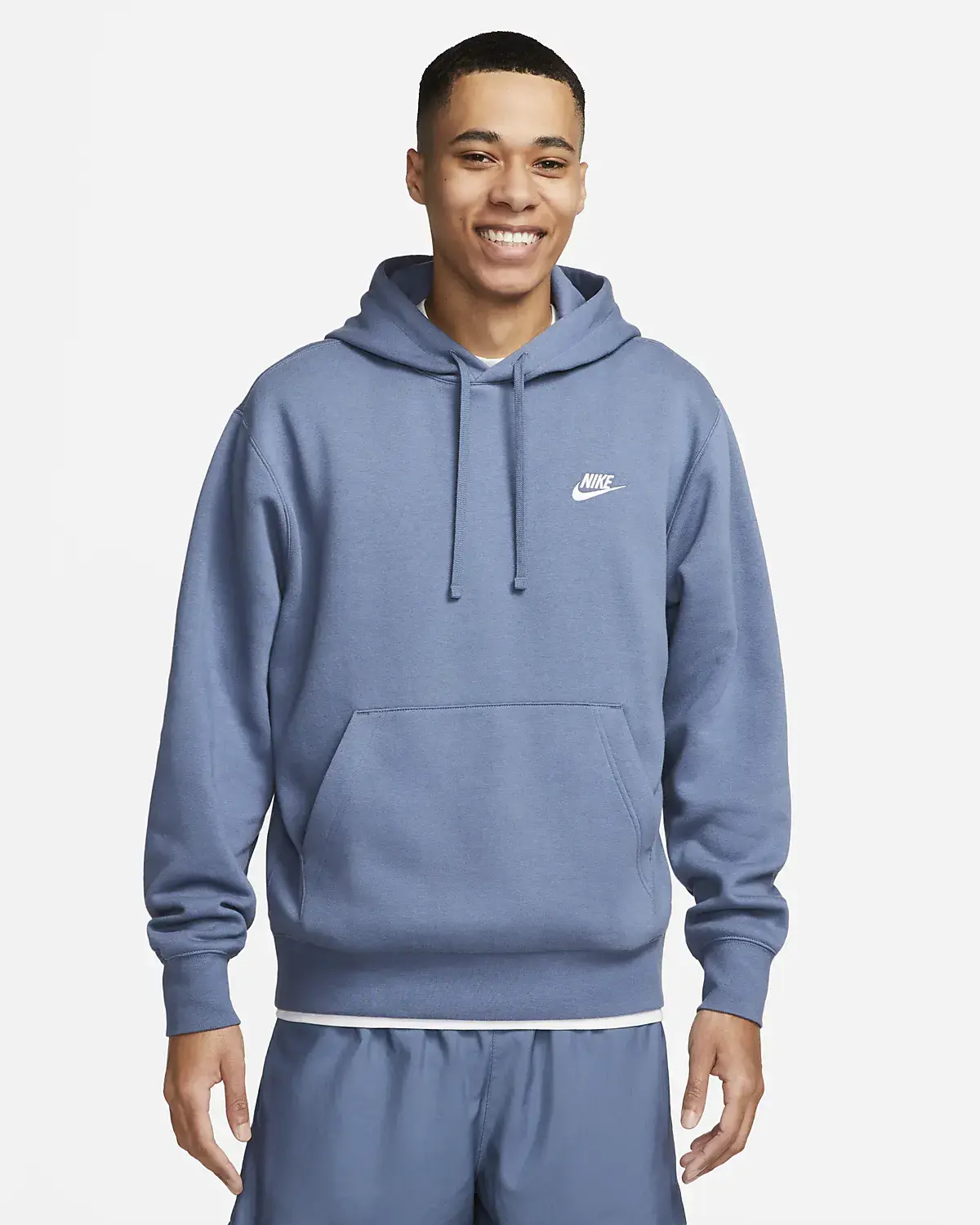 Nike Sportswear Club Fleece. 1