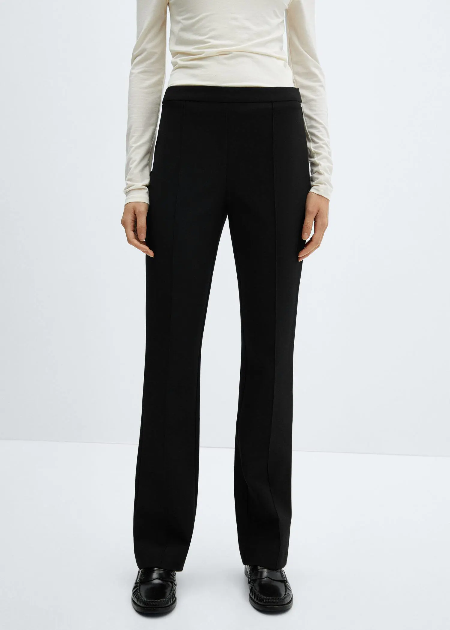 Mango Seam-detail straight-fit trousers. 2