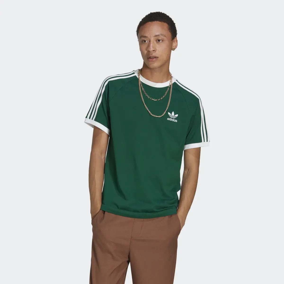 Adidas adicolor Classics 3-Streifen T-Shirt. 2