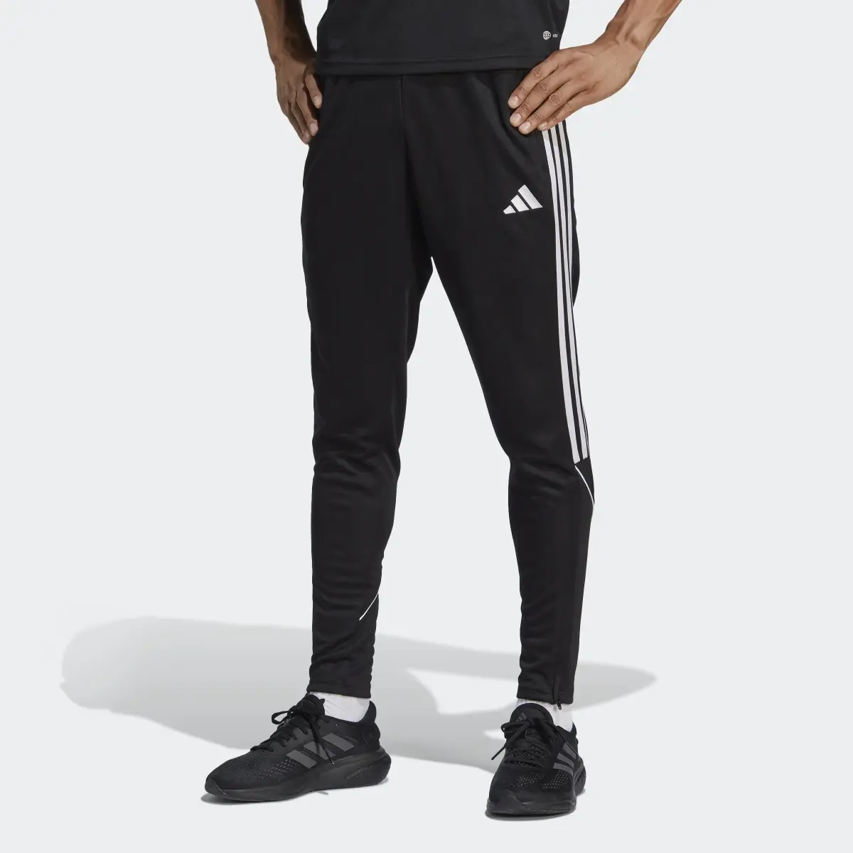 Adidas Pantaloni Tiro 23 League. 1