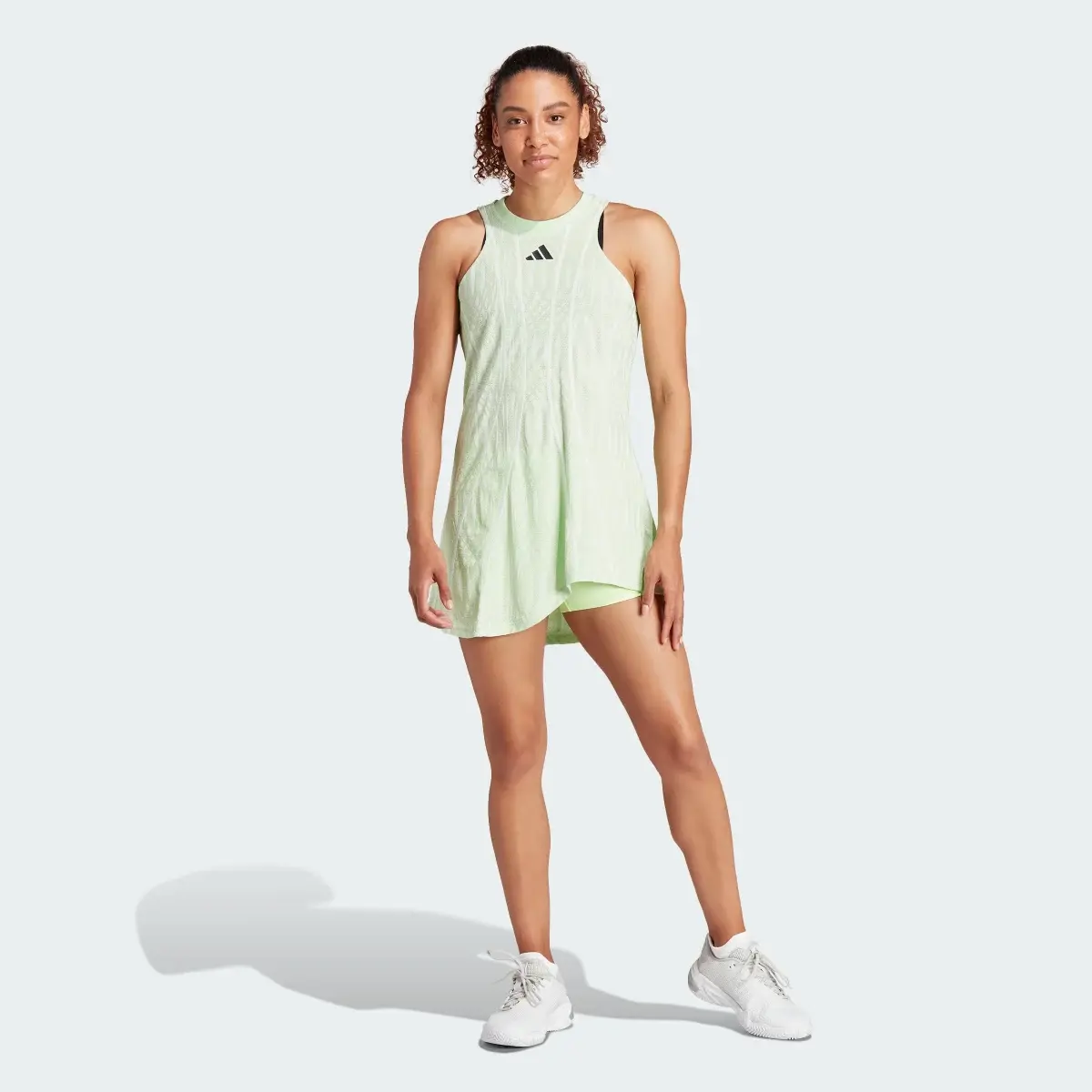 Adidas Tennis Airchill Pro Dress. 2