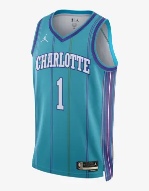 LaMelo Ball Charlotte Hornets 2023/24