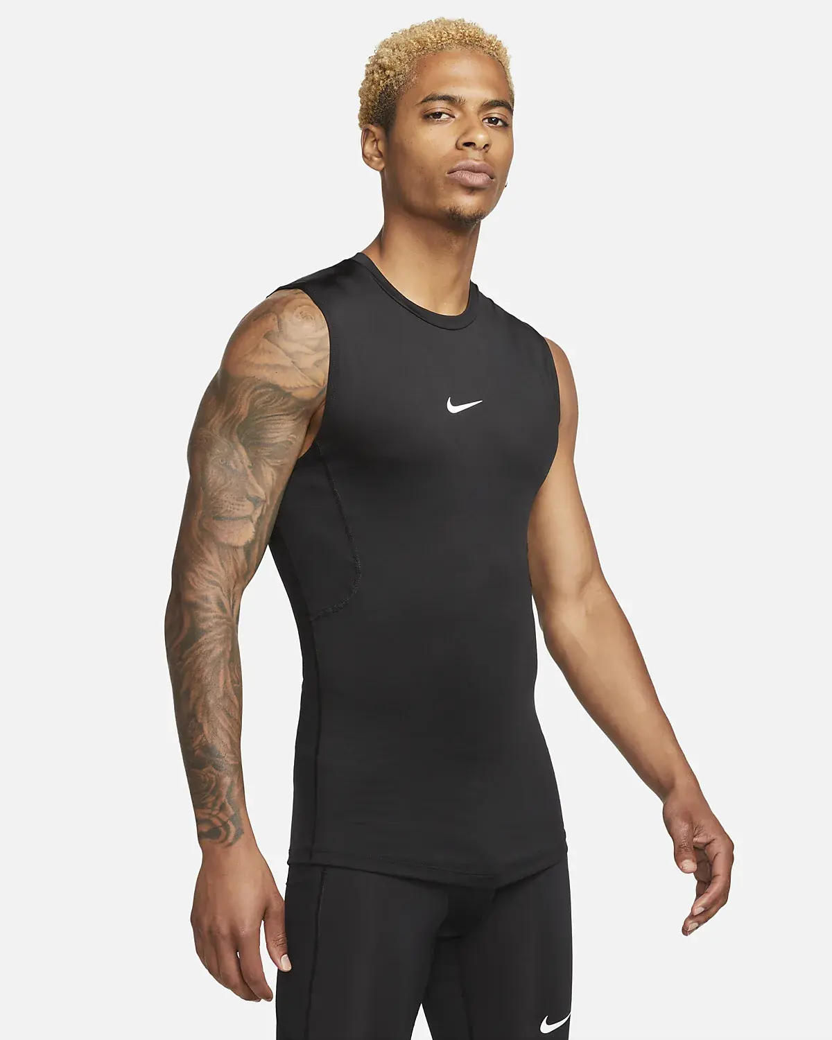 Nike Pro. 1