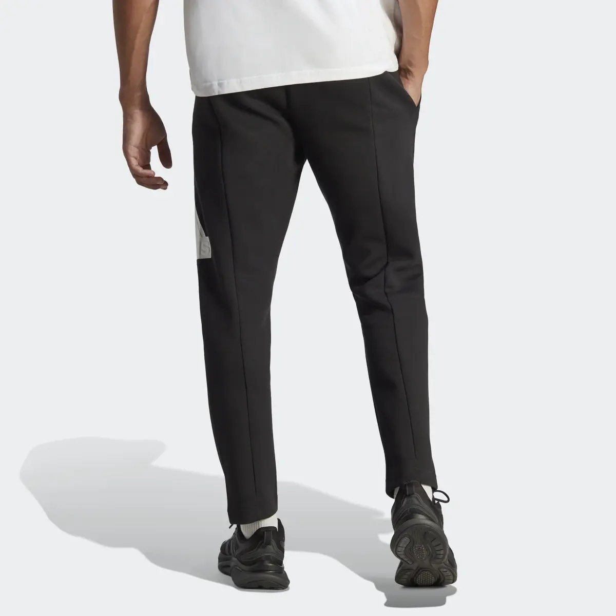 Adidas Future Icons Badge of Sport Joggers. 3