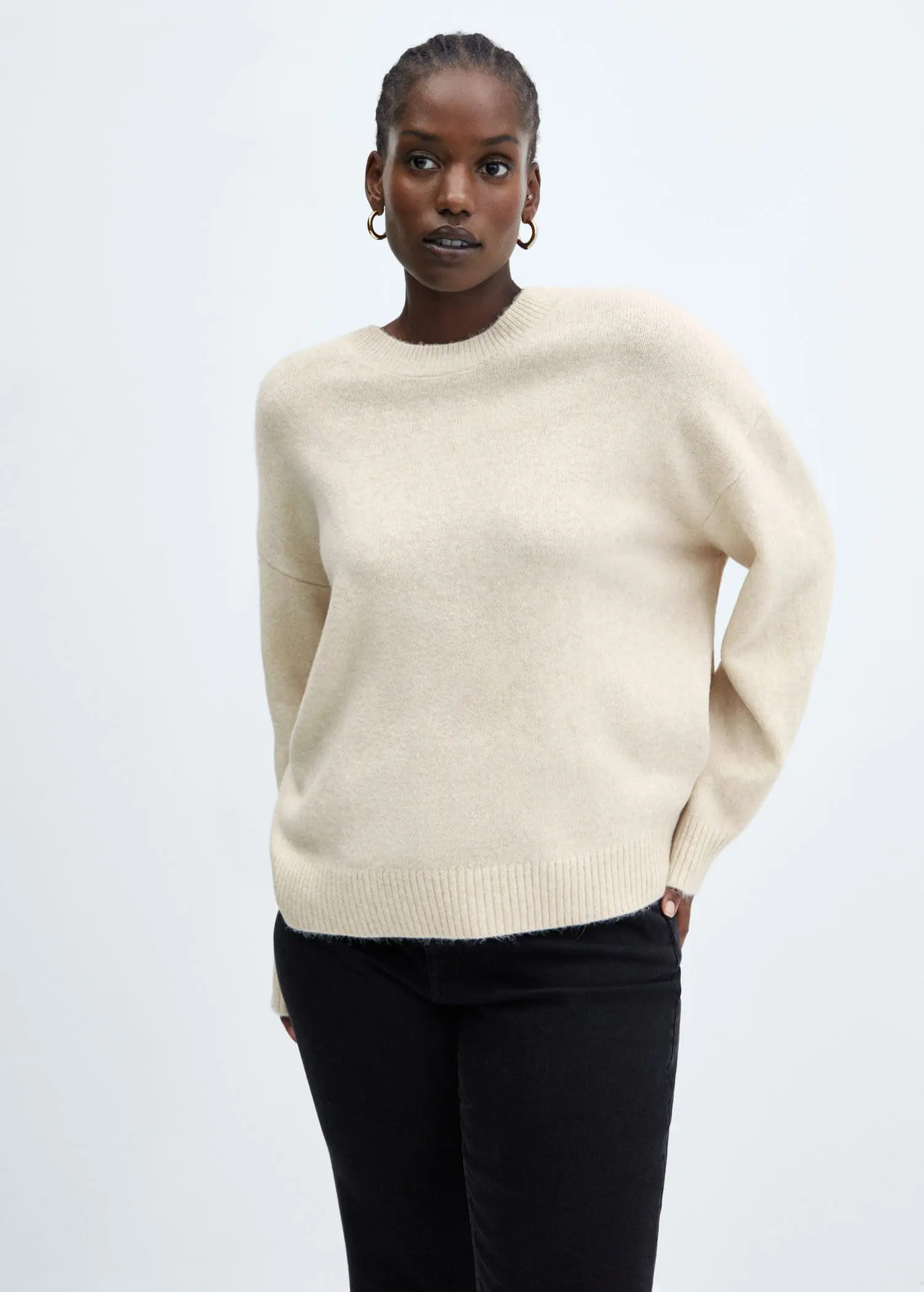 Mango Round-neck knitted sweater . 1