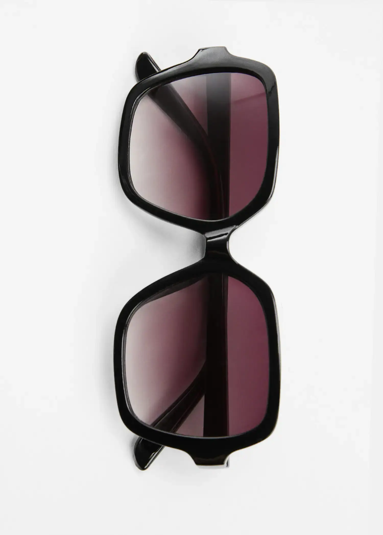 Mango Square sunglasses. 3