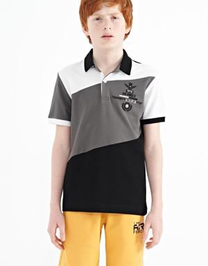 Siyah Renk Bloklu Nakış Detaylı Standart Kalıp Polo Yaka Erkek Çocuk T-shirt - 11088