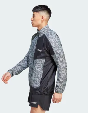 Adidas Terrex Trail Running Windbreaker. 3 Adidas Terrex Trail Running Windbreaker. 3
