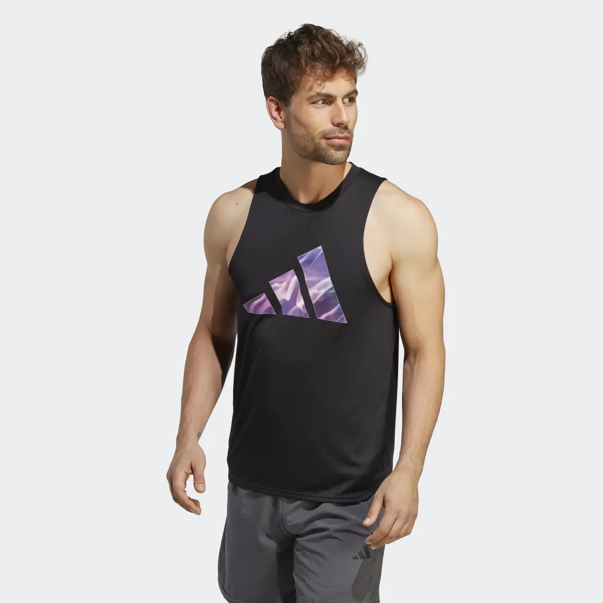 Adidas Camiseta sin mangas Designed for Movement HIIT Training. 2