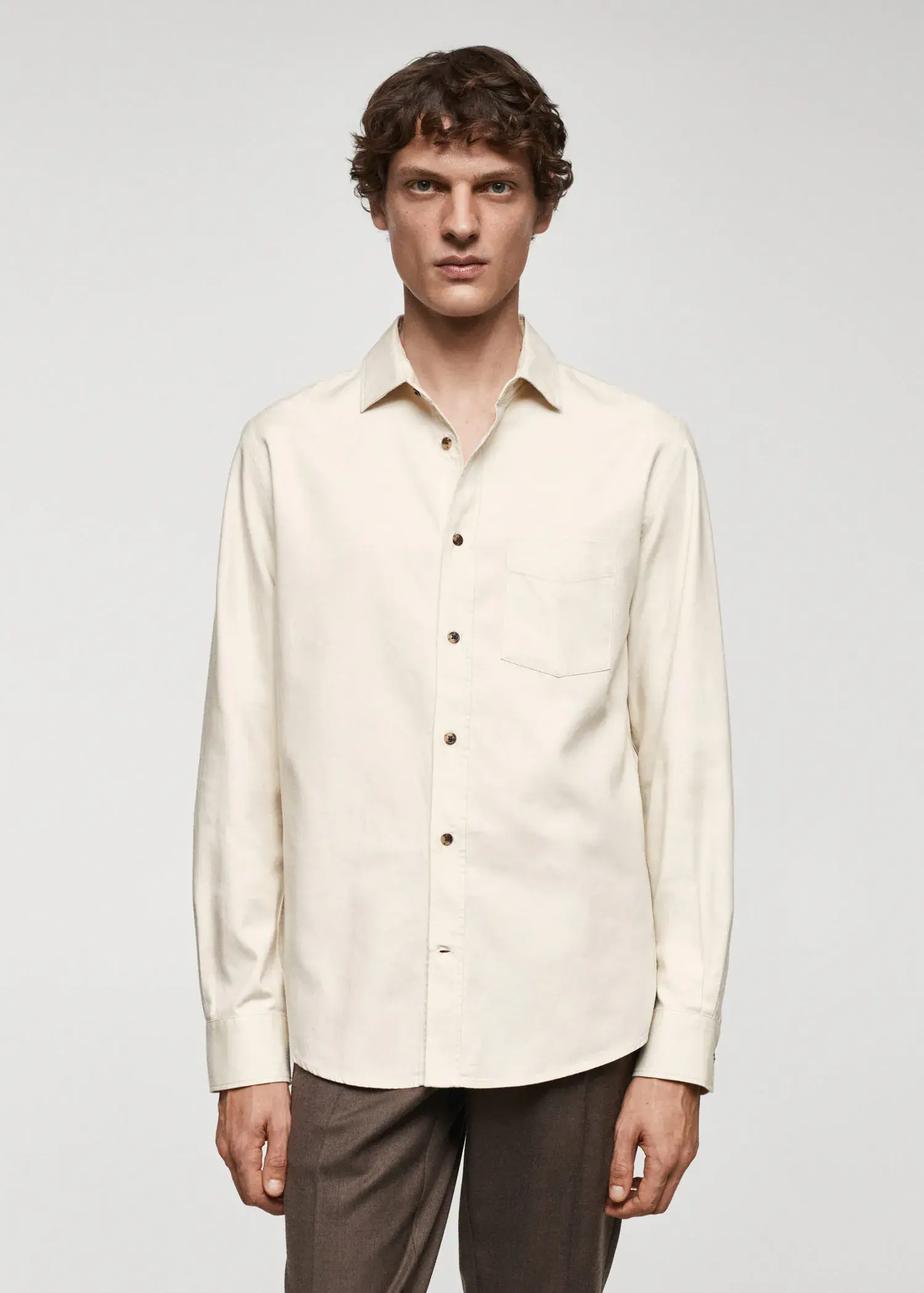 Mango Serge-Hemd aus aufgerauter Baumwolle. 1