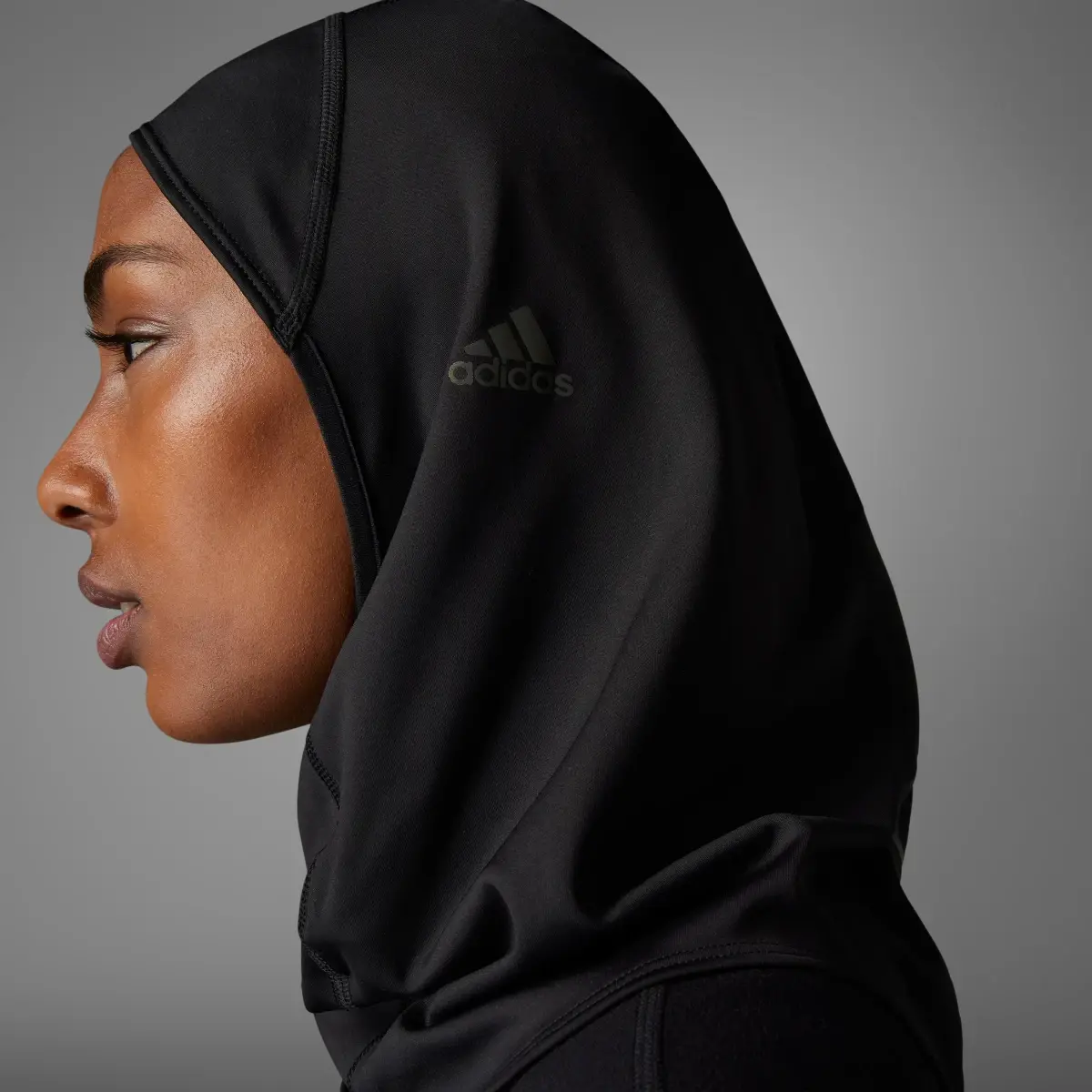 Adidas Run Icons 3-Stripes Sport Hijab. 2