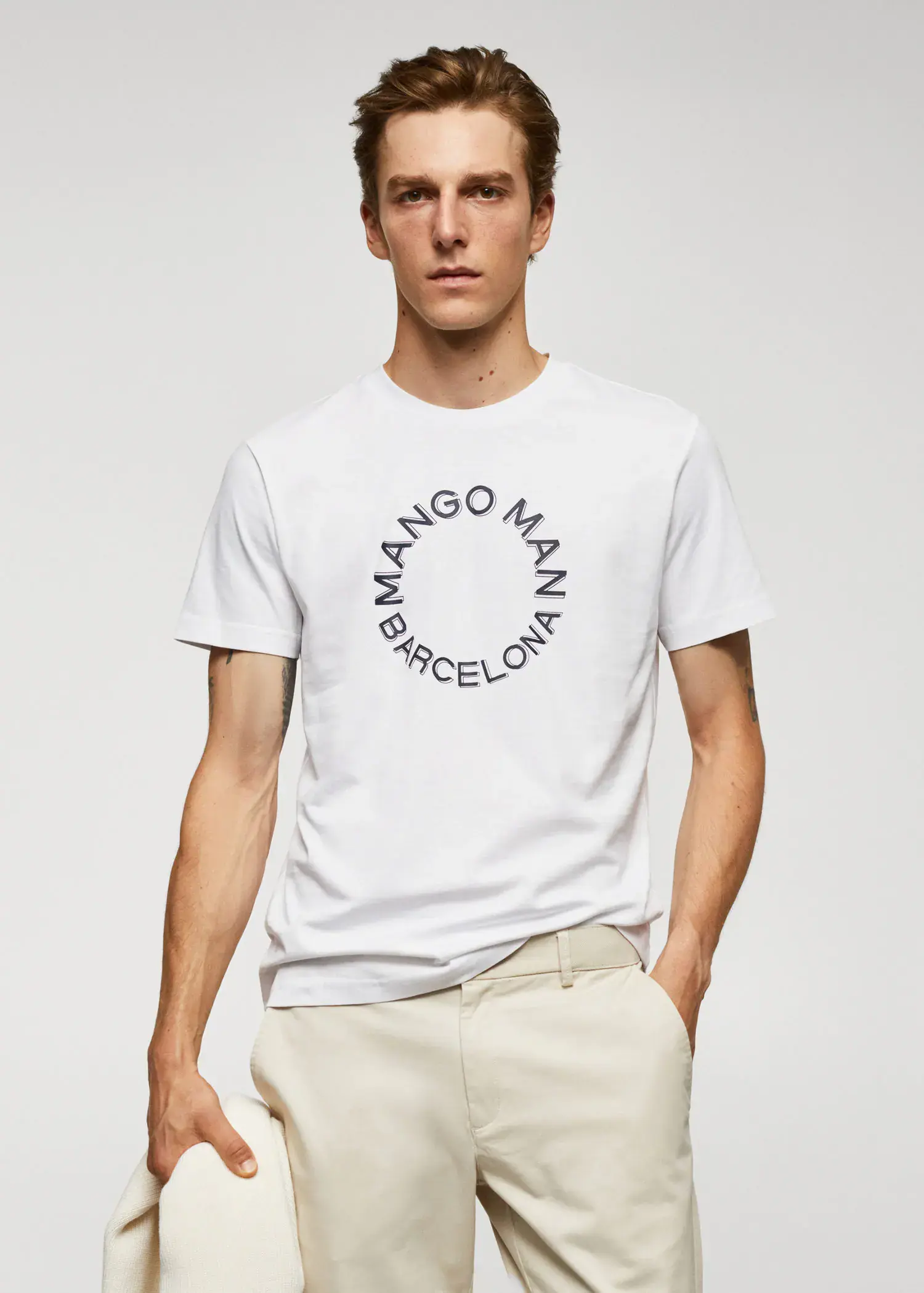 Mango Koszulka z logo z 100% bawełny. 1