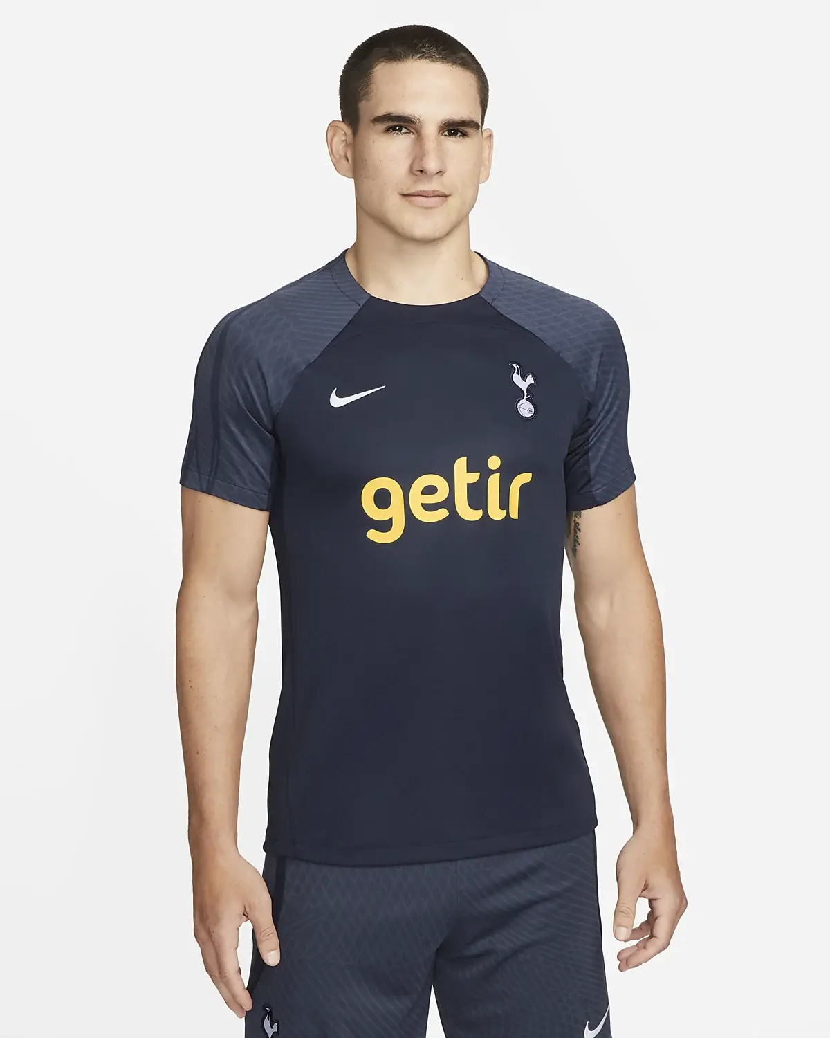 Nike Strike Tottenham Hotspur. 1