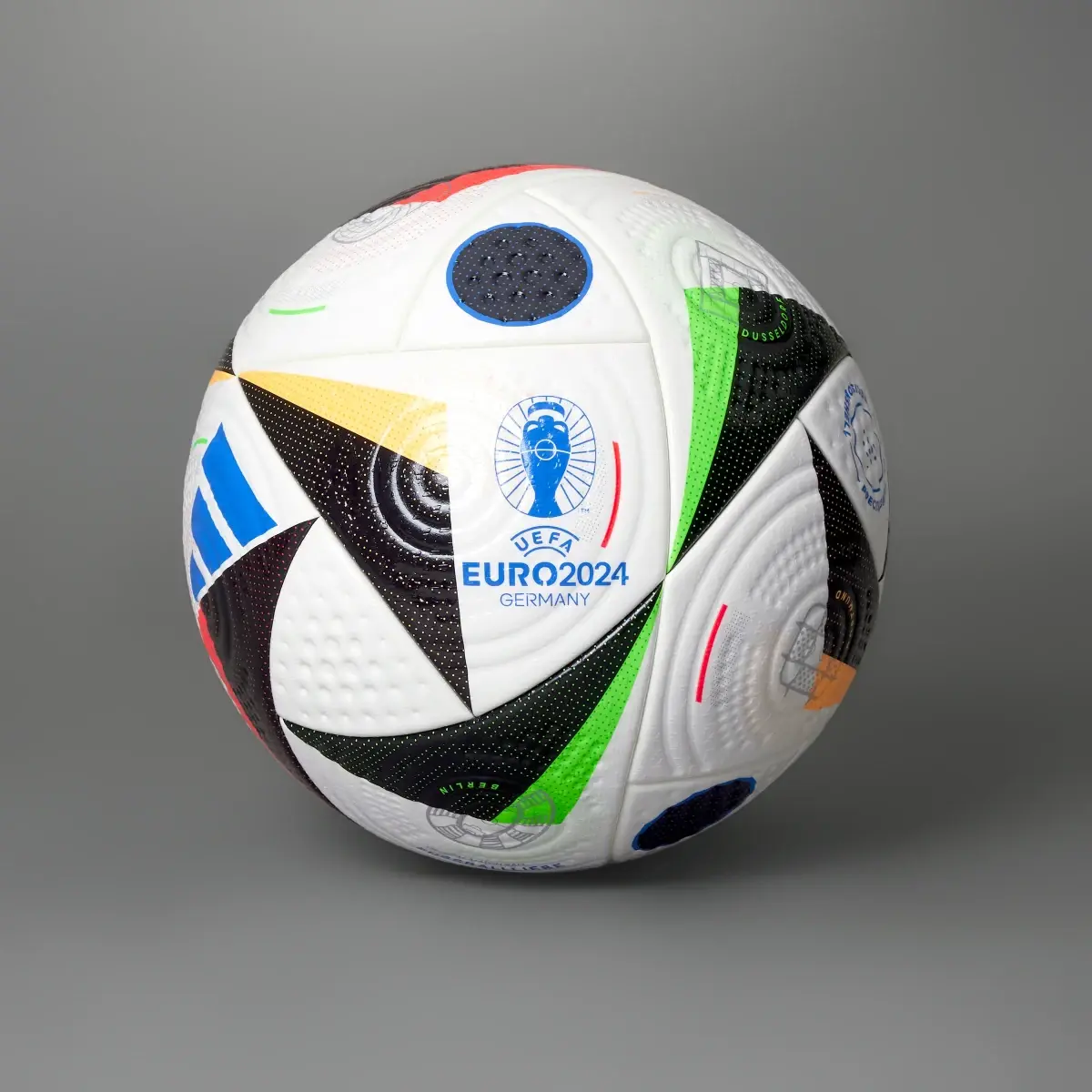 Adidas Balón Fussballliebe Pro. 1