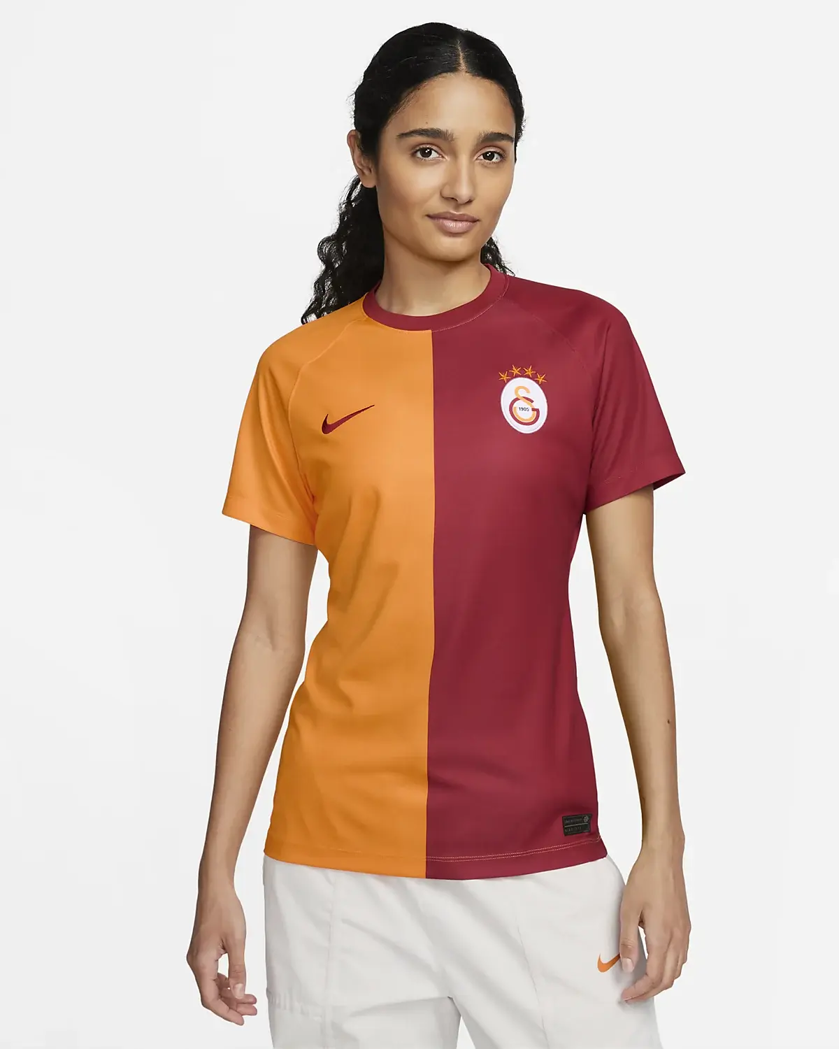 Nike Equipamento principal Galatasaray 2023/24. 1