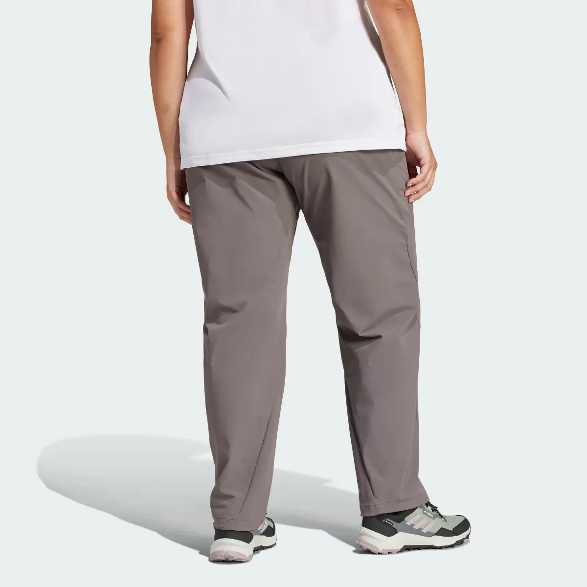 Adidas Spodnie Terrex Xperior (Plus Size). 2
