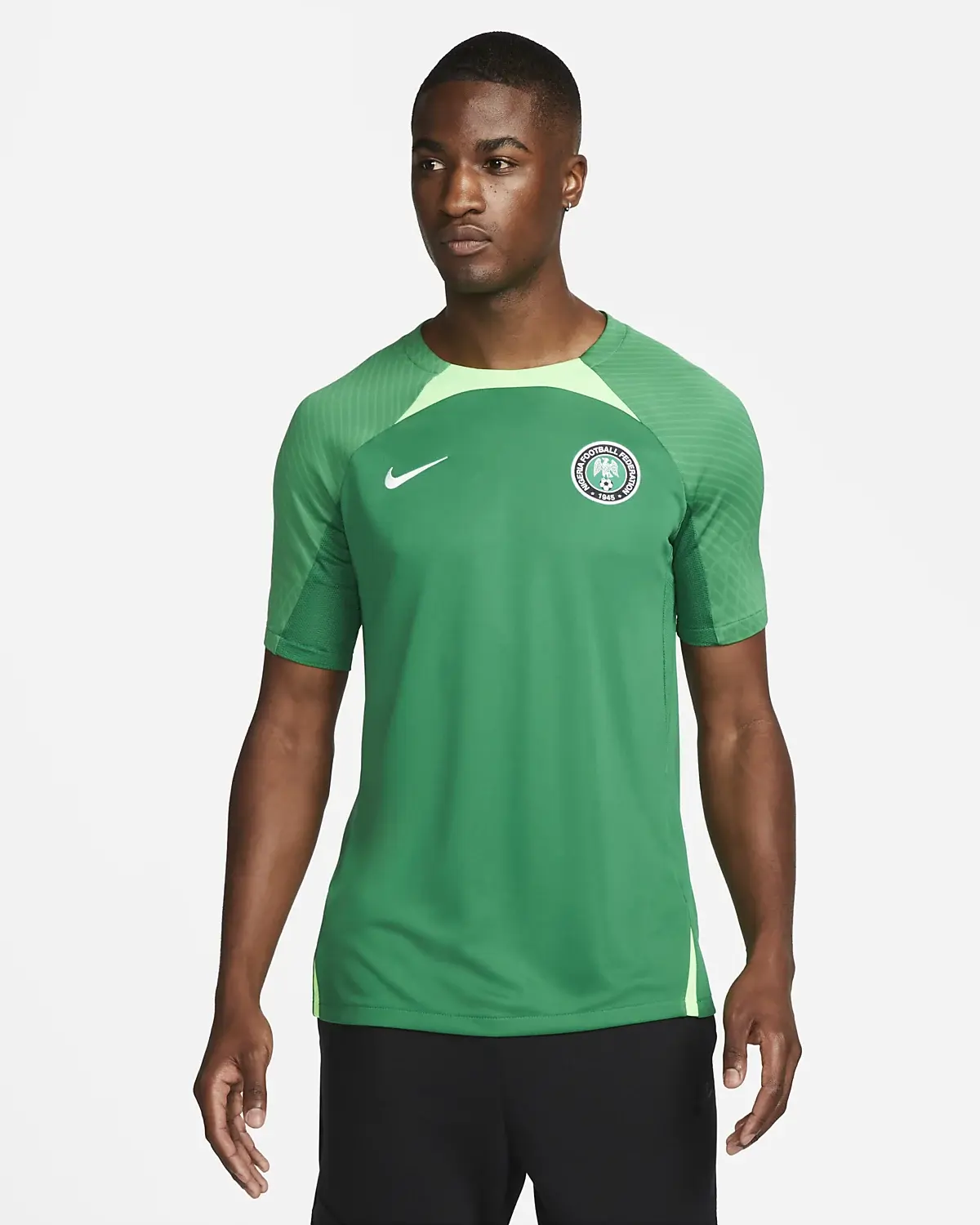 Nike Nijerya Strike. 1 Nike Nijerya Strike. 1