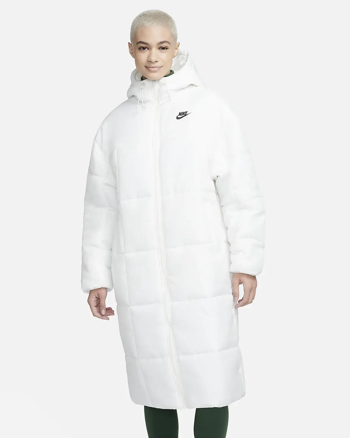 Nike Sportswear Classic Puffer. 1