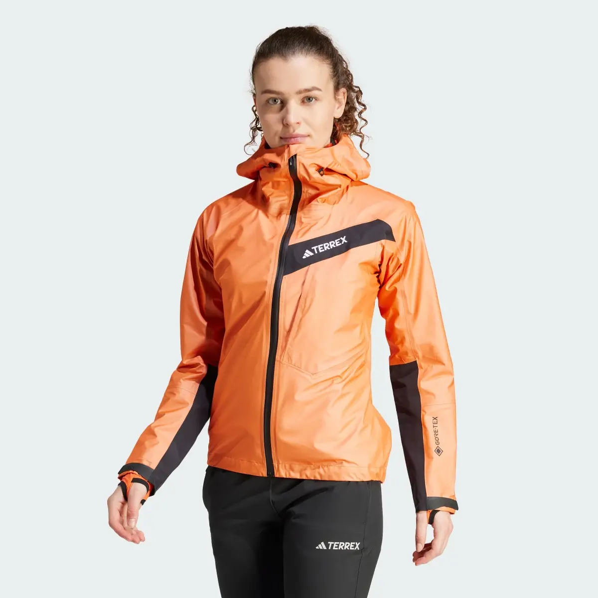 Adidas Chaqueta impermeable Terrex Techrock Light GORE-TEX Active. 2