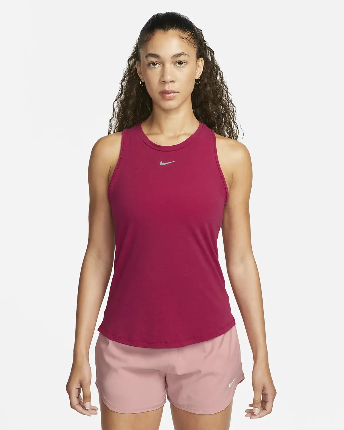 Nike Dri-FIT One Luxe. 1