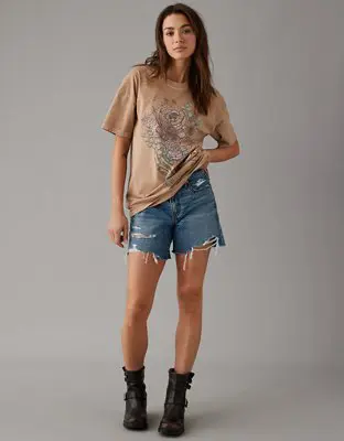 American Eagle Oversized Valentine Skeleton Flower Graphic Tee. 1