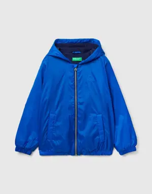 nylon jacket with zip and hood